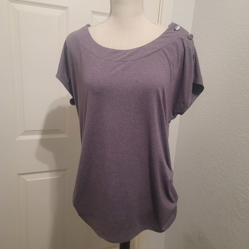 AUW Lavender Short-Sleeve Shoulder-Button Top